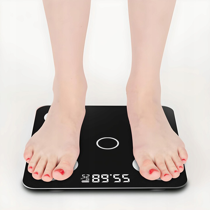 WAGA ŁAZIENKOWA ELEKTRONICZNA ANALITYCZNA POMIAR TŁUSZCZU WODY BMI 180