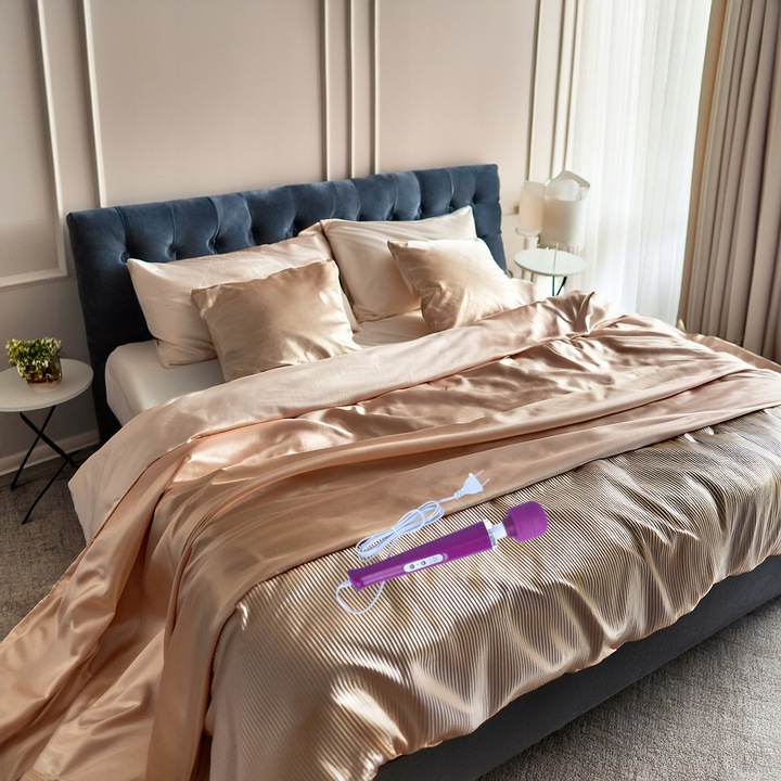 Masażer Łechtaczki Wand 10 Trybów Zasilany Z Gniazdka Silikonowy 32 Cm Dł