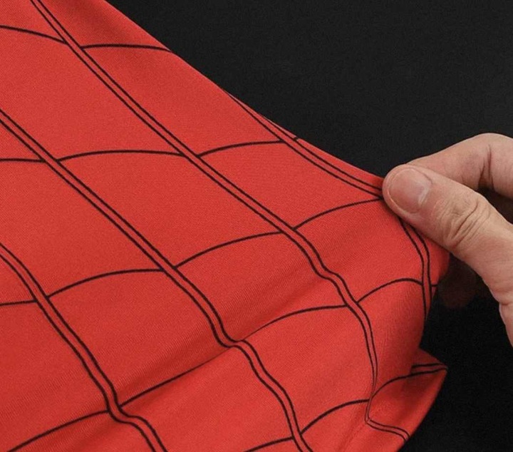 Maska Spider-mana (Ruszające Się Oczy) mnmlku