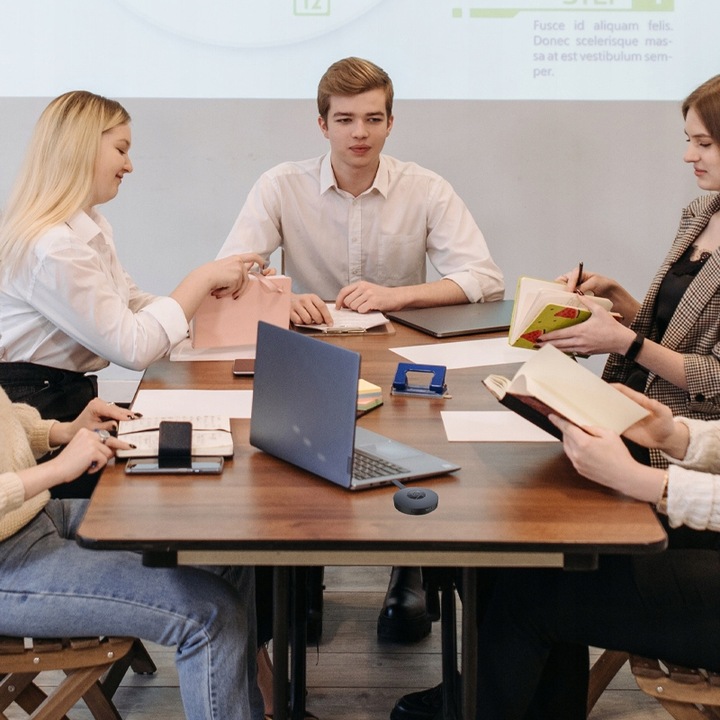 BEZPRZEWODOWY ADAPTER WIFI HDMI CHROMECAST MIRRORSCREEN 2W1