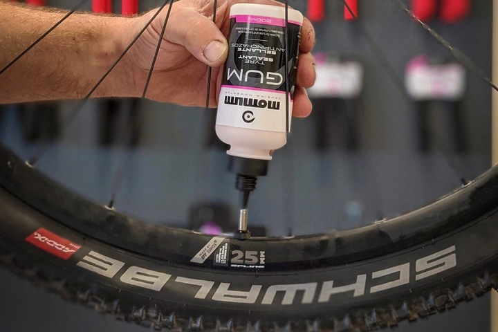 Uszczelniacz do opon Momum Gum+ Tyre Sealant 200ml