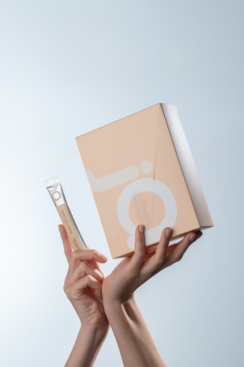 KOLAGEN DO PICIA "jA" SKIN COLAGEN TRUSKAWKA RABARBAR LEVANN 30 SASZETEK