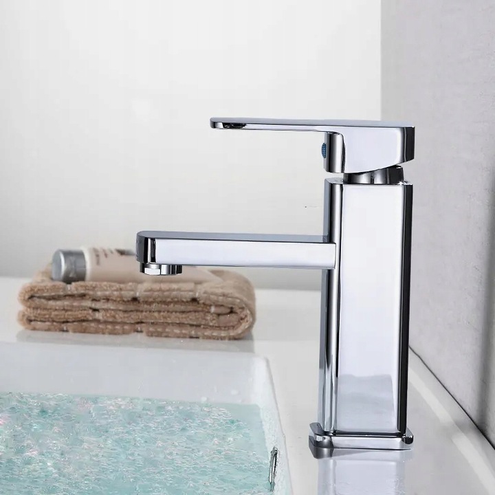 BATERIA ŁAZIENKOWA UMYWALKOWA KRAN STOJĄCA KWADRAT DO UMYWALKI CUBE CHROM