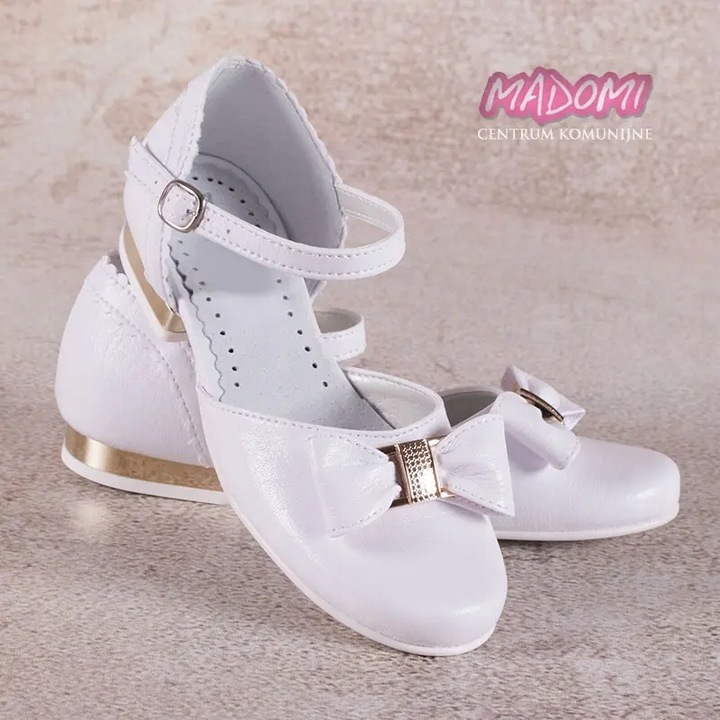 Polskie buty komunijne dla dziewczynki białe obuwie do komunii OM672-39