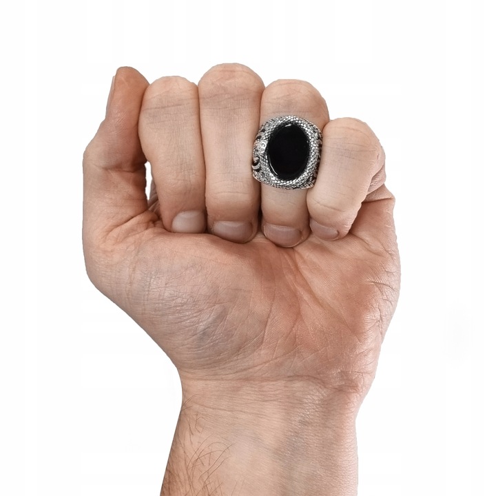 Sygnet srebrny Wąż pr. 925 Pierścień z Owalnym Onyksem i wężem | r. 20