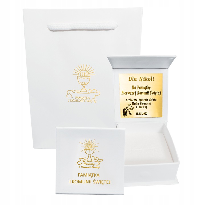PAMIĄTKA PIERWSZEJ KOMUNII ŚWIĘTEJ PUDEŁKO Z GRAWEREM DEDYKACJĄ BIAŁE