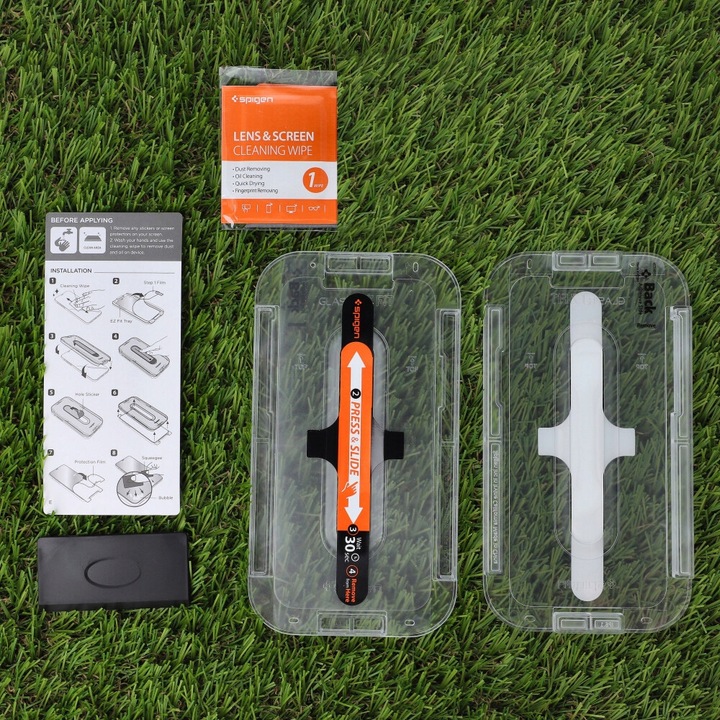 Szkło prywatyzujące do iPhone 16 Pro, Spigen Ez Privacy 1P + aplikator, 9H