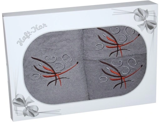 PREZENT KOMPLET TRZECH GRUBYCH RĘCZNIKÓW Z HAFTEM