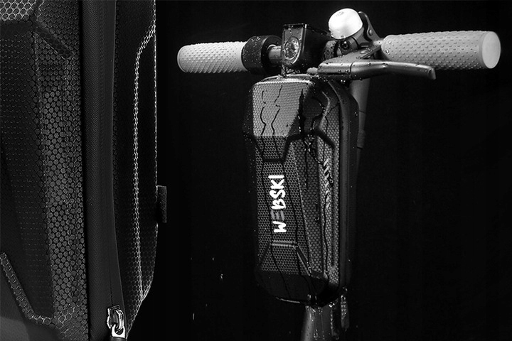 WODOSZCZELNY UCHWYT DO NAWIAGACJI TELEFONU I SAKWA DO KIEROWNICY HULAJNOGI