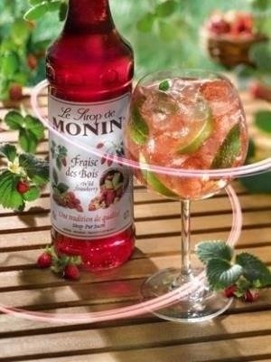 Syrop smakowy MONIN WILD STRAWBERRY poziomka 700ml