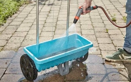 Siewnik uniwersalny Gardena L ręczny 12,5L 400 m2