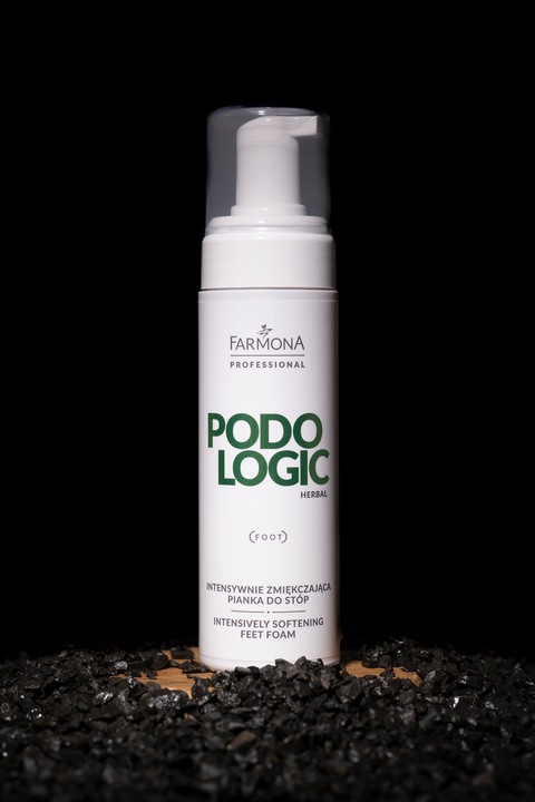 Farmona Podologic Zmiękczająca pianka do stóp 200 ml