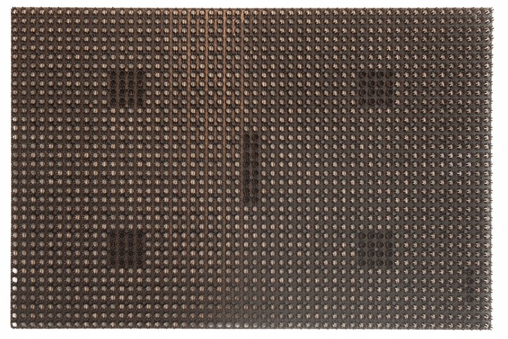 WYCIERACZKA igłowa SZTUCZNA TRAWA 40x60 cm brązowa FUNKCJONALNA i TRWAŁA