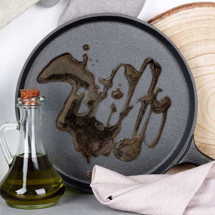 Patelnia ŻELIWNA do smażenia naleśników placków omletów jajek tortilli