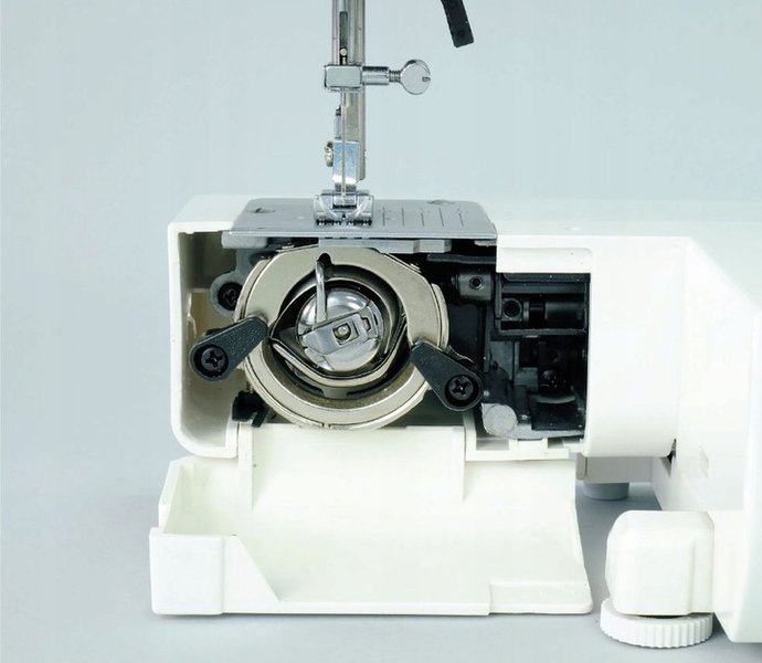 MASZYNA DO SZYCIA domowa mechaniczna solidna Łucznik Ewa II 2014 + GRATIS