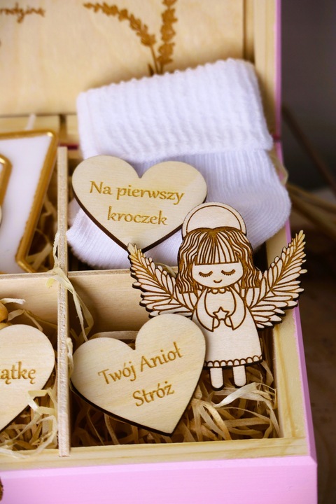 Pamiątka Chrztu Świętego Prezent na Chrzest Święty GOTOWE PUDEŁKO Różowe