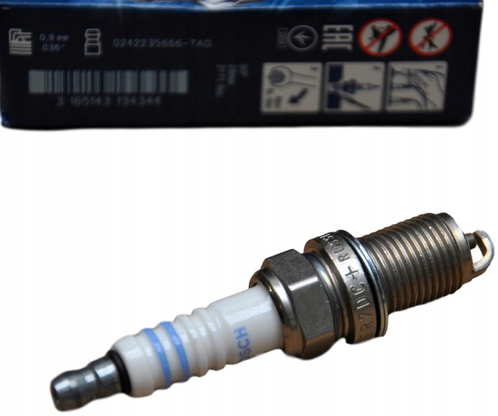 4x wieca Zapłonowa Bosch SUPER PLUS +8 FR7DC+ 0242235666