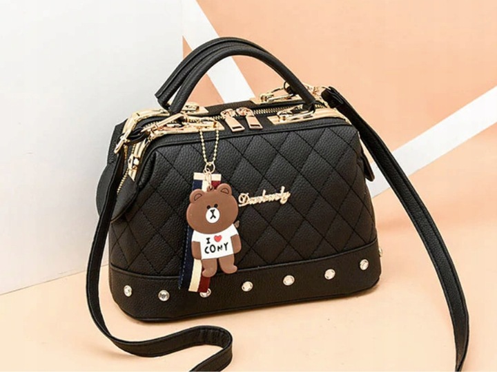 CZARNA TOREBKA Ramię Klasyczna PIKOWANA MIŚ Złote Dodatki Kuferek