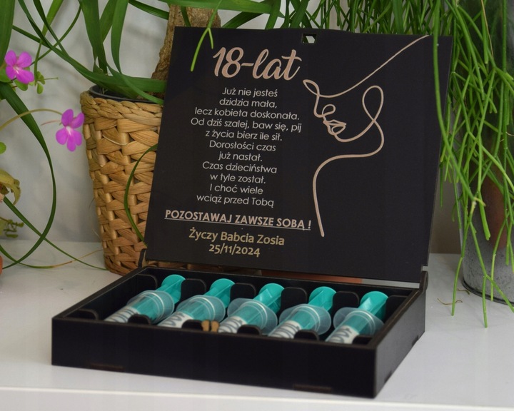 Pudełko Zastrzyk Gotówki Prezent na 18 Urodziny