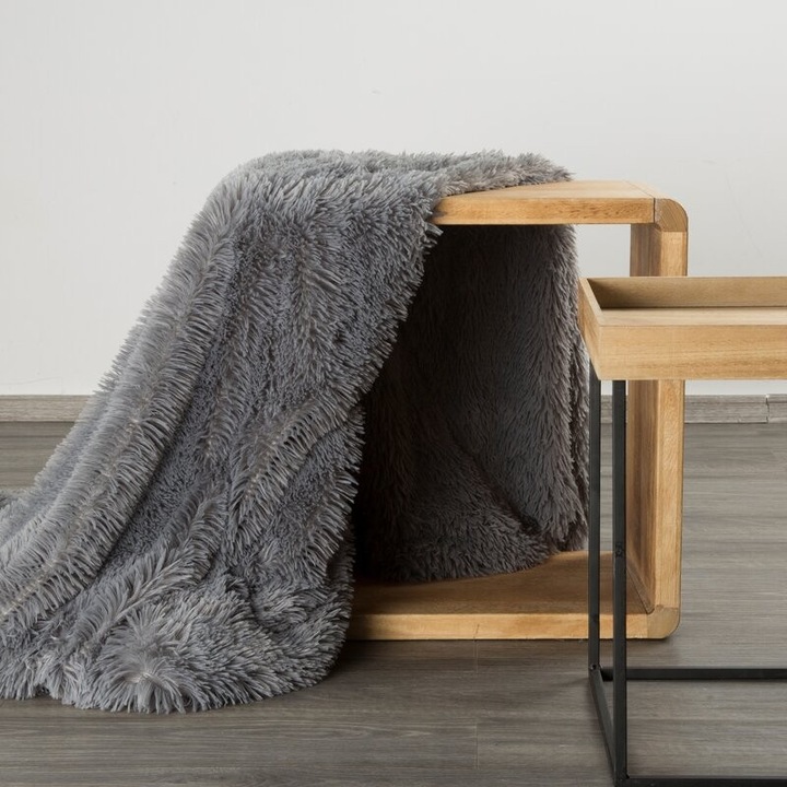 Koc narzuta włochacz 150 cm x 200 srebrny