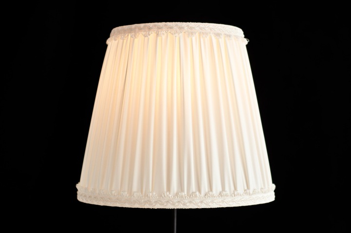 Abażur retro do lamp podłogowych od producenta XL.