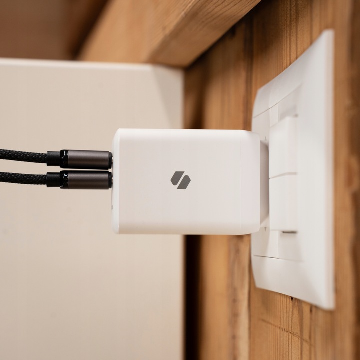 SPACECASE MOCNY KABEL USB-C DO USB-C TYP-C PD 60W 100CM SZYBKIE ŁADOWANIE