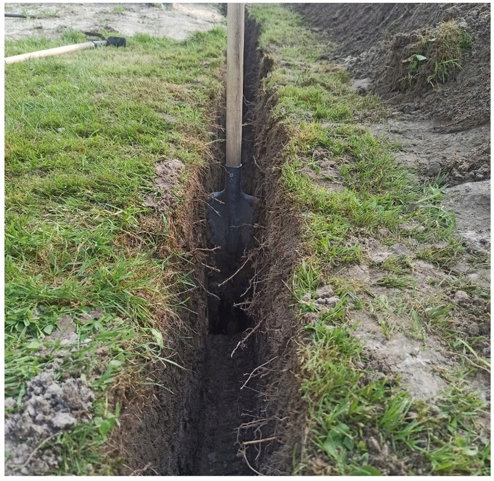 SZPADEL DRENARSKI WĄSKI ŁOPATA wąska DO ROWKÓW 52 sadowniczy metalowy