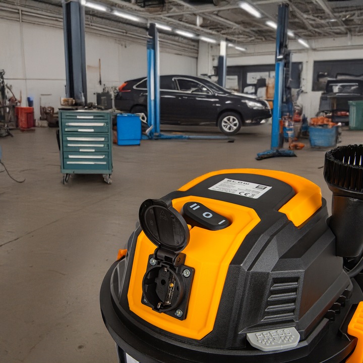 ODKURZACZ PRZEWODOWY Z GNIAZDKIEM BEZWORKOWY DMUCHAWA NA SUCHO MOKRO