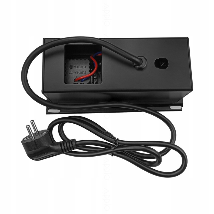 GNIAZDO NABLATOWE CHOWANE W BLAT ALUMINIUM Przesuwane + 2x USB + USB C