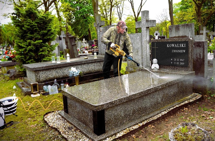 MYJKA CIŚNIENIOWA AKUMULATOROWA BEZPRZEWODOWA IMOUM 4Ah 21V 400W