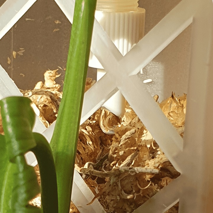 SPHAGROW AQUADRIP Nawadniacz kropelkowy do palika SPHAGROW D-6-25