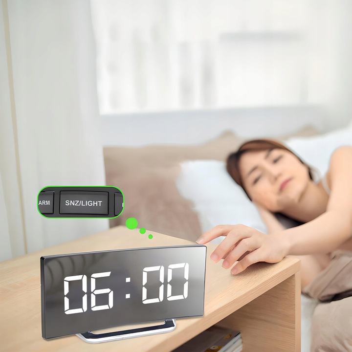 ZEGAR ELEKTRONICZNY BUDZIK LUSTRO STOJĄCY WYŚWIETLACZ LED TERMOMETR