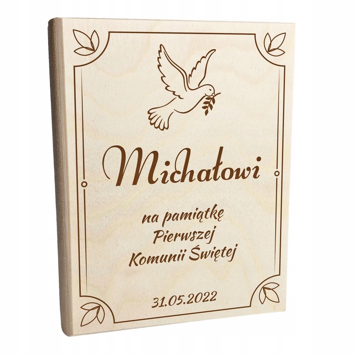 Biblia w drewnianym pudełku z grawerem prezent pamiątka na komunię