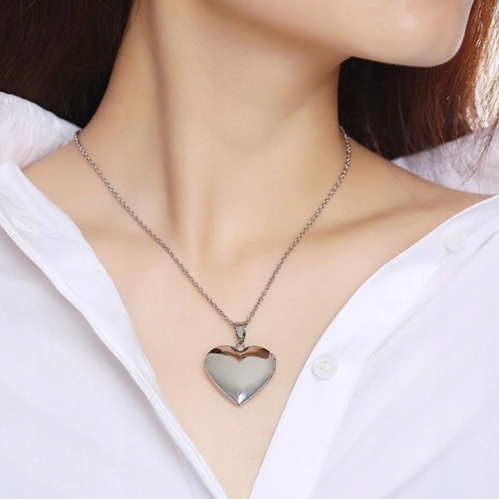 ŚLICZNY OTWIERANY WISIOREK GRAWER SERCE ZDJĘCIE