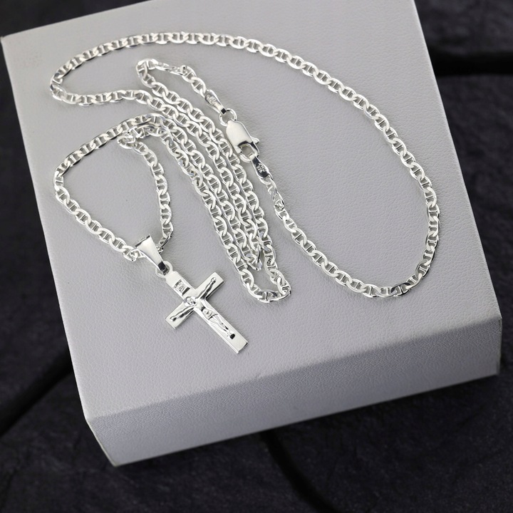 ŁAŃCUSZEK Z KRZYŻYKIEM KRZYŻ SREBRNY 925 DŁUGOŚĆ 55cm SPLOT GUCCI PUDEŁKO
