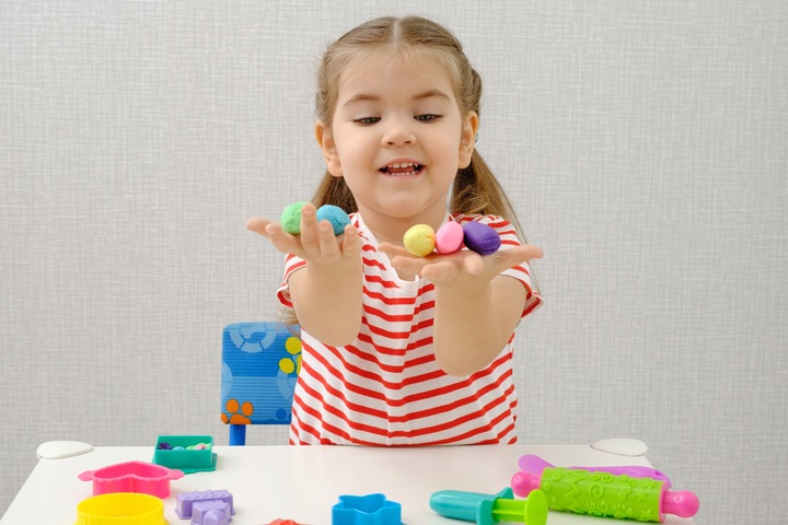 MAGICZNA PIANKOLINA MASA PLASTYCZNA SUPER CLAY 36