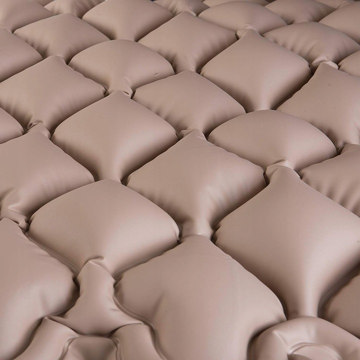 Materac przeciwodleżynowy bąbelkowy zmiennociśnieniowy na odleżyny z pompą