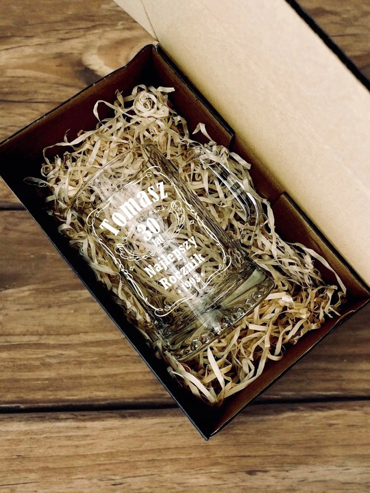 KUFEL DO PIWA Z GRAWEREM 660 ml URODZINY PREZENT DZIEŃ OJCA KAWALERSKI