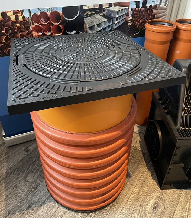 TELESKOP Ø315 WŁAZ PP A15 Studnia Studzienka