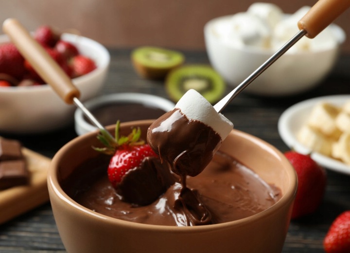 Kubek do Czekoladowego FOUNDE Podgrzewacz do czekolad ZESTAW z Widelczykami