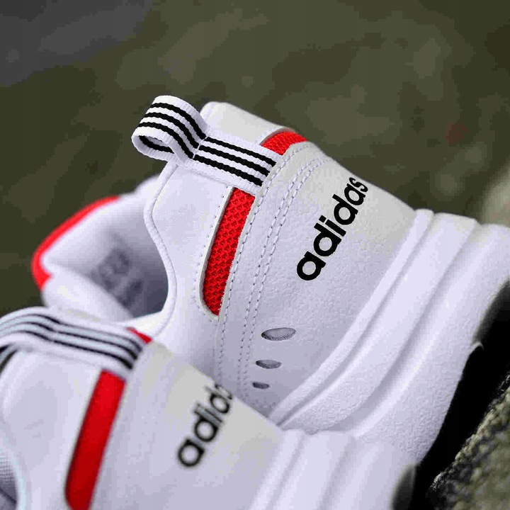 Buty męskie sportowe białe trening siłownia adidas STRUTTER EG2655 42 2/3