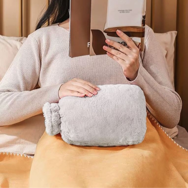 DUŻY TERMOFOR NA WODĘ 1L W POKROWCU PLUSZOWY OGRZEWACZ GUMOWY W SWETERKU