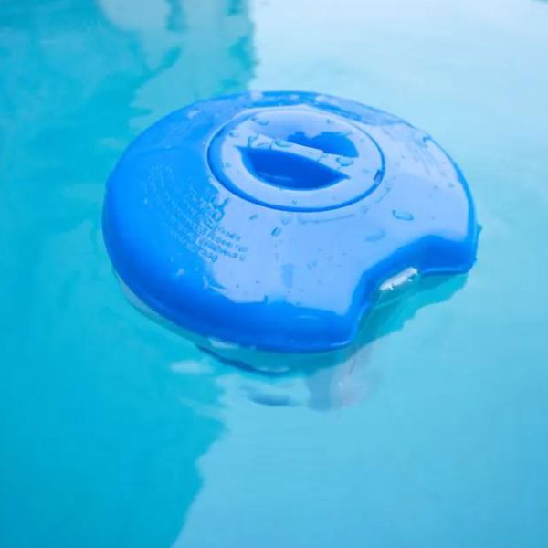 DOZOWNIK DO CHEMI BASENOWEJ CHLORU KOSZYK PŁYWAK NA CHEMIĘ Z TERMOMETREM