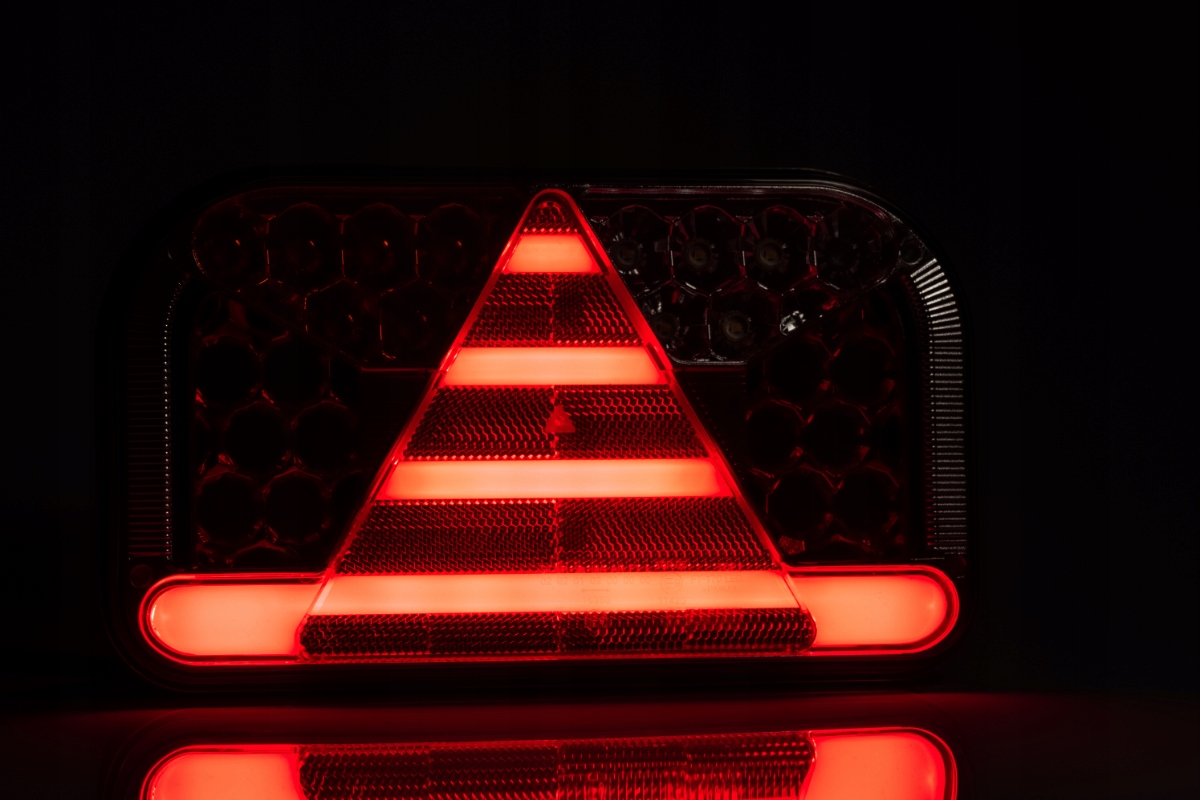 788470adef2c3a845e708d2f3045c8f5.jpg