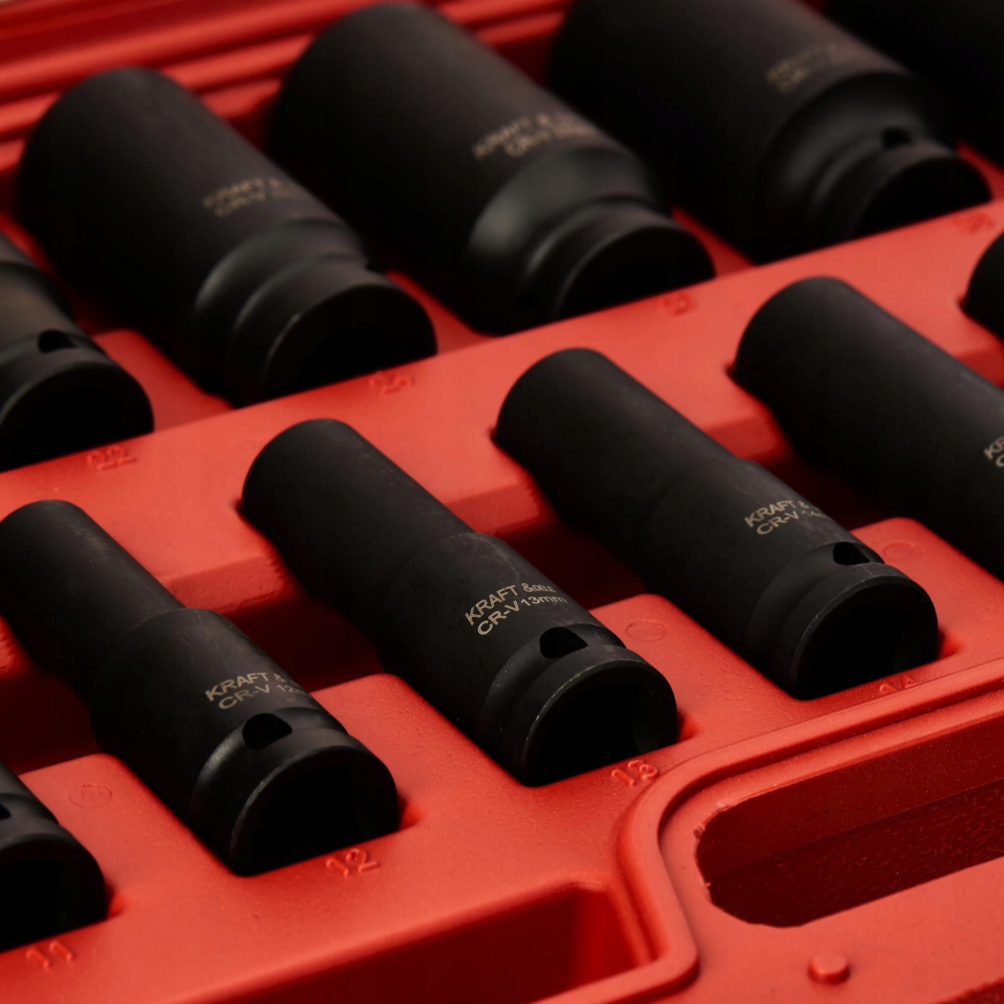 Nasadki Udarowe 1/2"" Cala 16 Sztuk 10-32 mm CR-V Walizka Kraft&Dele