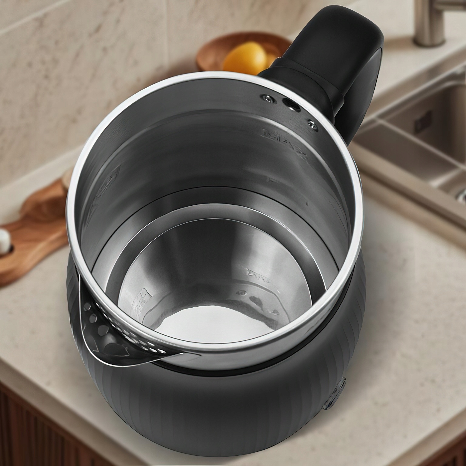 Czajnik Elektryczny 1,8L 2400W 230V Stal Nierdzewna Kraft&Dele