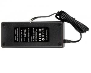 4S Nabíječka 14,4V 14,8V Li-Ion 4,5A