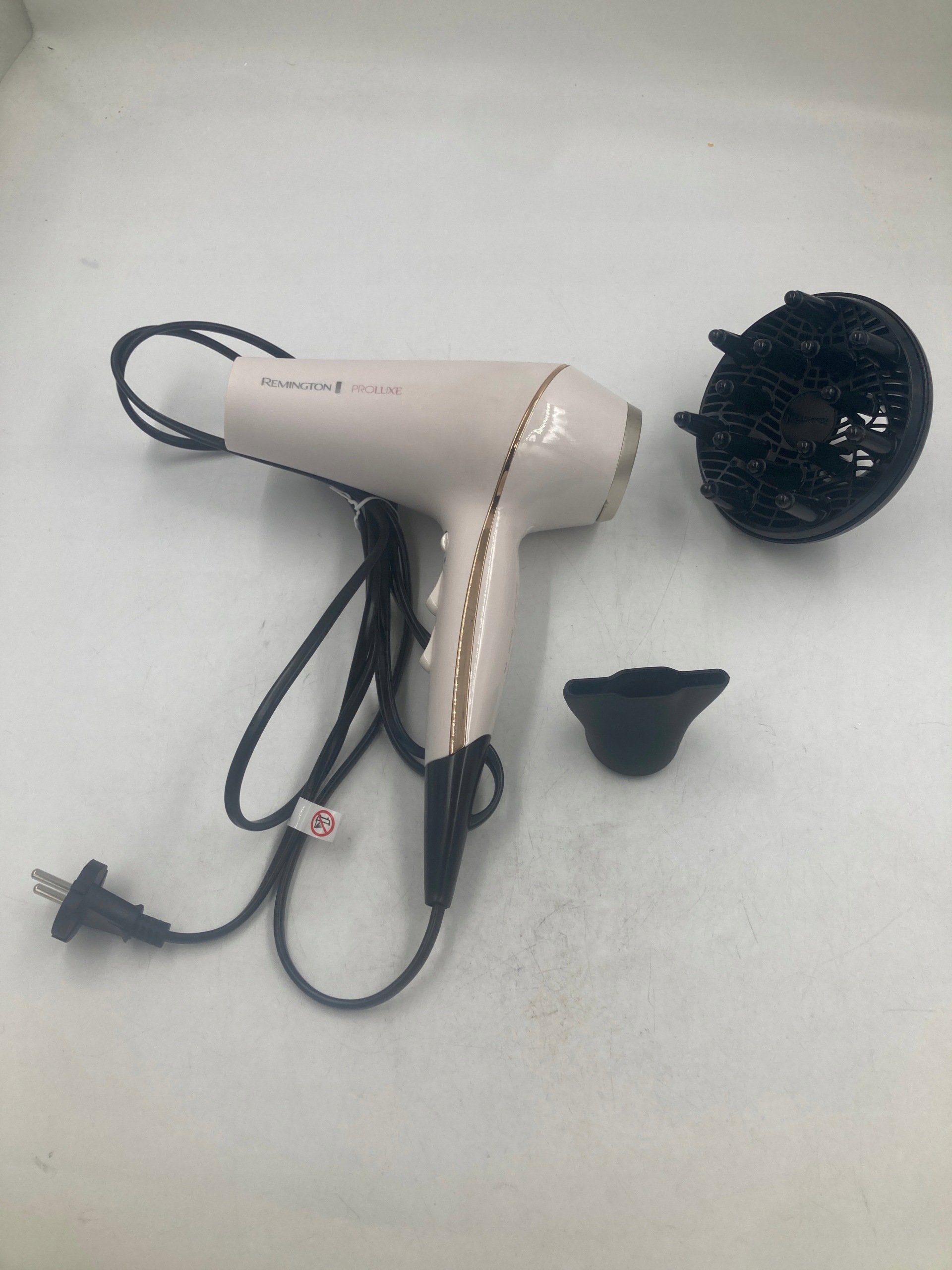 195e280fac5dc5e5e10208714dc5d7f2.jpg