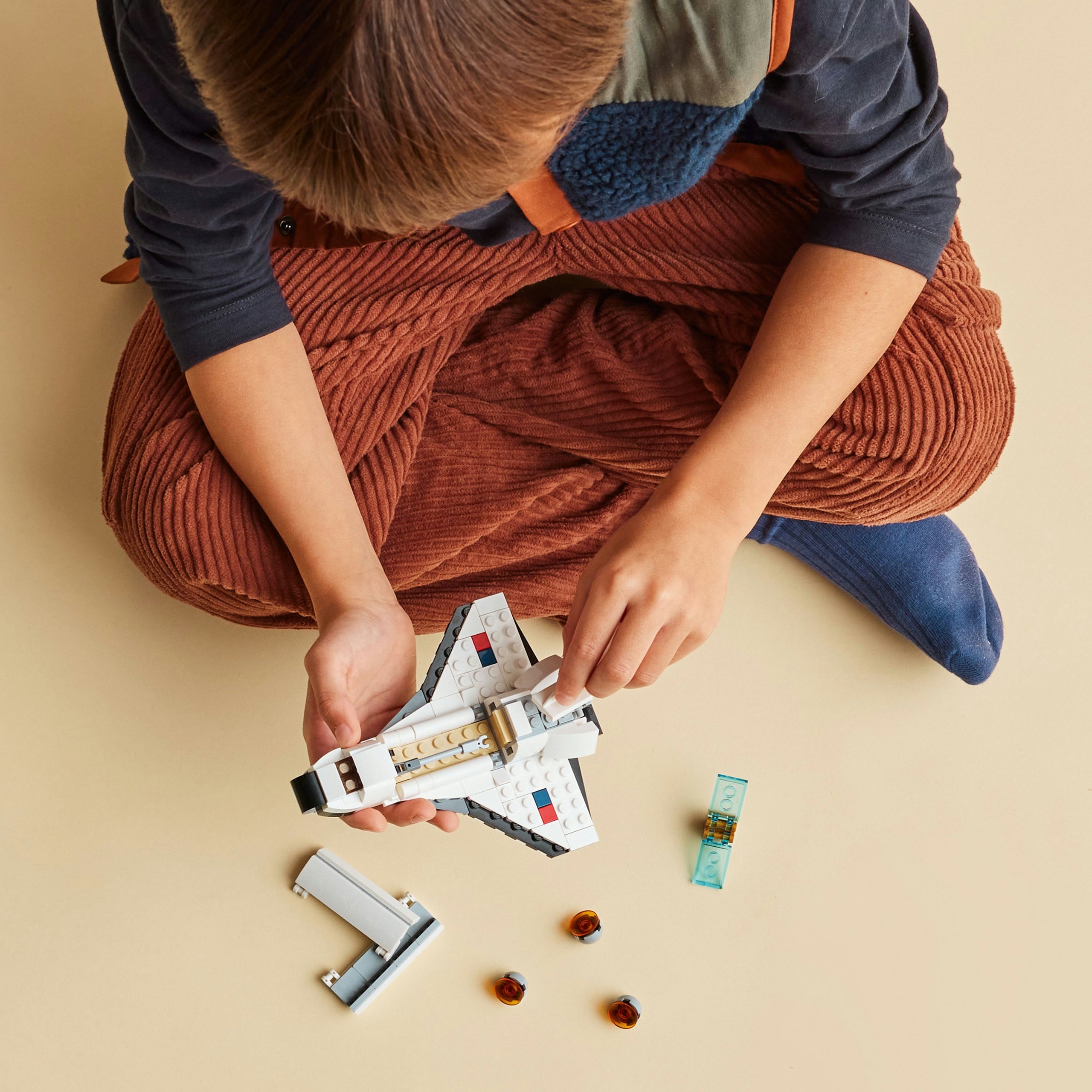 Klocki Lego Creator 31134 Prom kosmiczny Astronauta z Flagą 144 Elementy