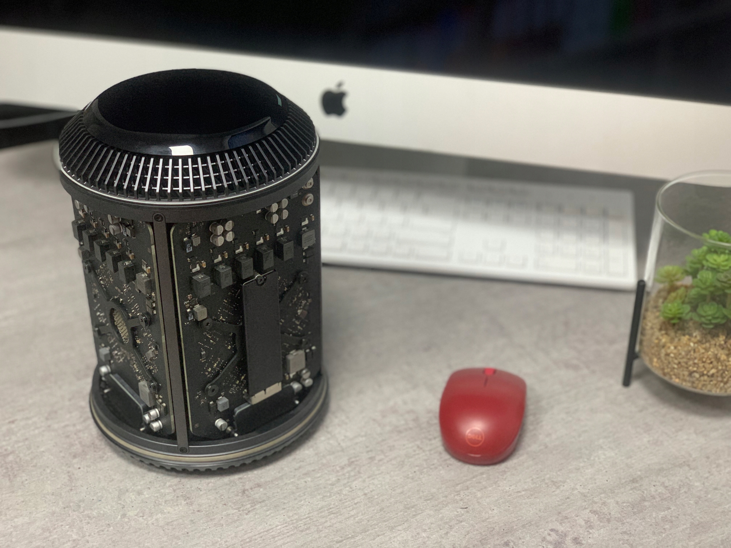 Apple MAC PRO A1481 Desktop PC, Intel XEON E5-SERIES CPU